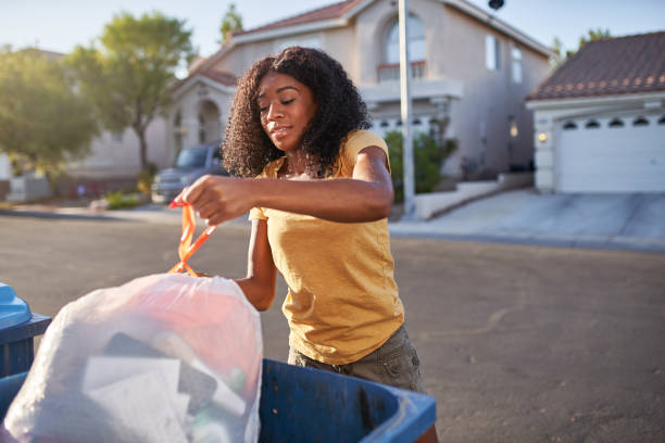 Best Yard Waste Removal  in Akron, CO